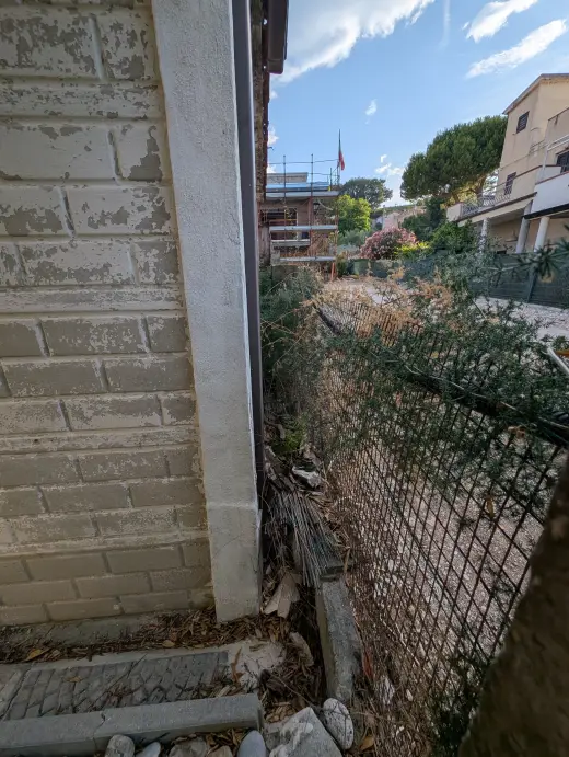 Site survey image 15 of 19
